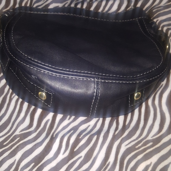 Authentic Coach /Small black handbag - Picture 4 of 4